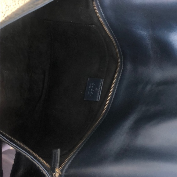 Authentic Gucci Soft Stirrup Python Clutch Large - Picture 3 of 3